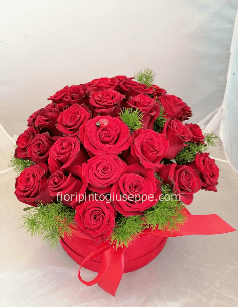 scatola rose rosse